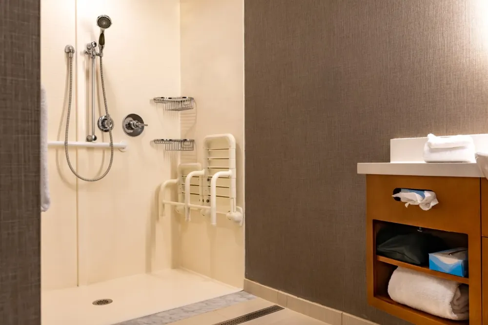 Salle de bain PMR